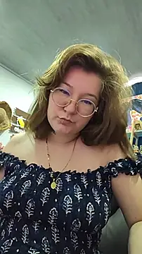 HunnyyLove online show from January 19, 2:32 pm