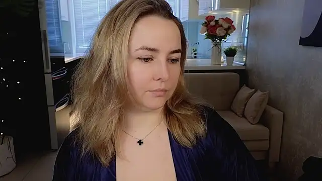 Mira Mermayd online show from March 29, 1:27 am