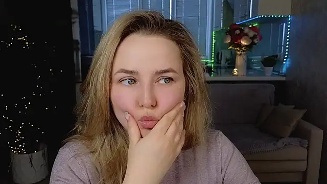 Mira Mermayd online show from April 16, 1:28 am