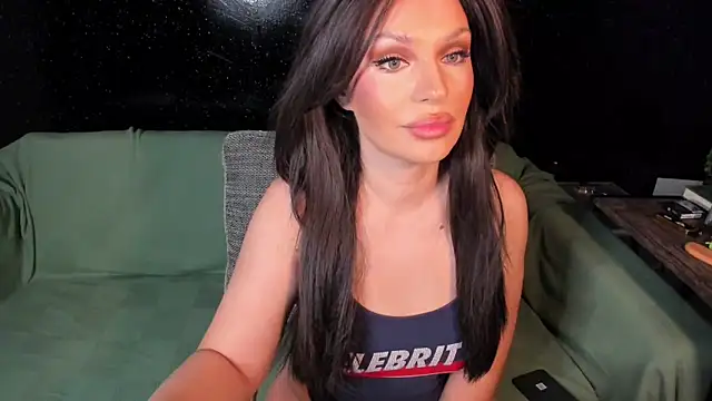 LondonBadGirl online show from March 12, 11:54 pm