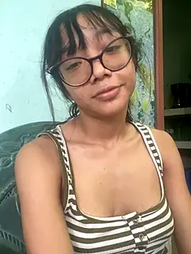 Snapshot of Karmakuro chatting on September 19, 7:25 pm Karmakuro online show from September 19, 7:25 pm