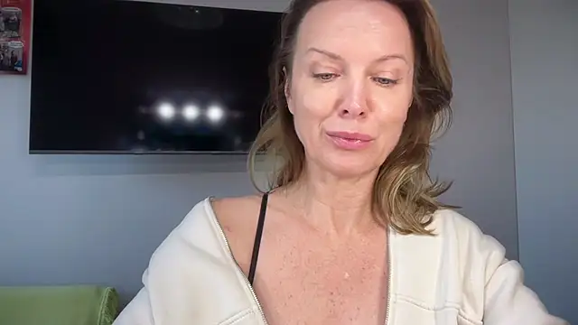 RachellAmazing online show from October 1, 12:11 pm