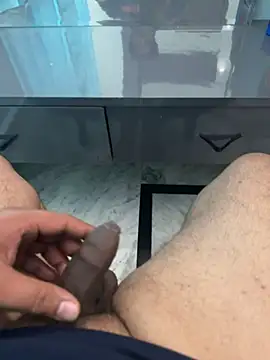 kkkr23456 online show from November 26, 2:34 am