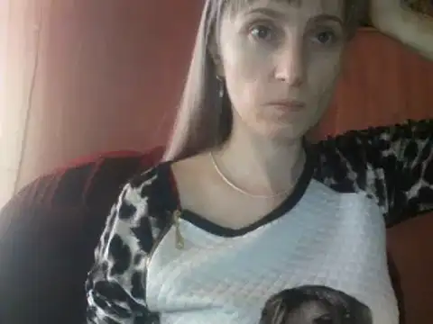 Biddy Alana online show from December 17, 9:28 am