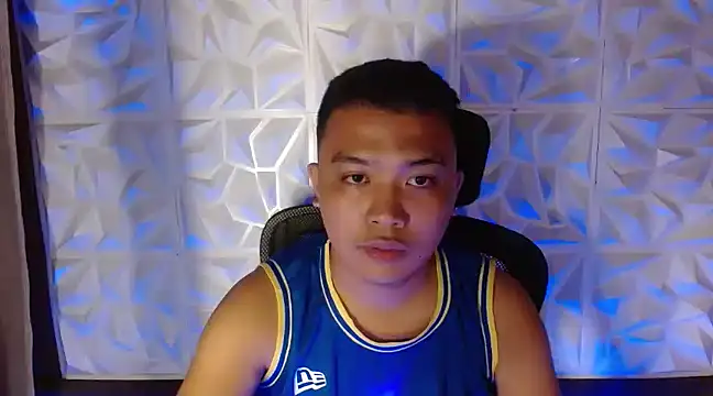 Snapshot of xsweetasian69x chatting on March 12, 10:48 am xsweetasian69x online show from March 12, 10:48 am