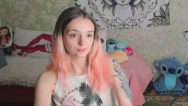 Cutie Adelia online show from October 9, 8:12 am