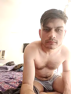 Snapshot of alex78265 chatting on September 21, 4:47 am alex78265 online show from September 21, 4:47 am