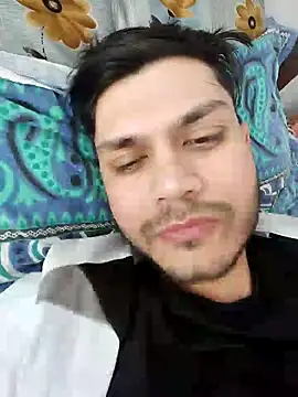 Snapshot of alex78265 chatting on September 29, 4:17 am alex78265 online show from September 29, 4:17 am