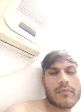 Snapshot of alex78265 chatting on October 20, 8:42 pm alex78265 online show from October 20, 8:42 pm