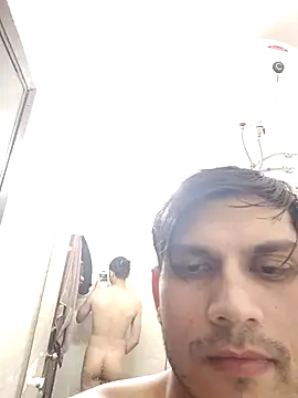 Snapshot of alex78265 chatting on November 8, 8:14 am alex78265 online show from November 8, 8:14 am