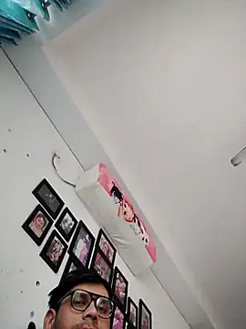 Snapshot of alex78265 chatting on November 9, 11:41 am alex78265 online show from November 9, 11:41 am