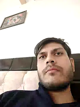 Snapshot of alex78265 chatting on November 22, 5:17 am alex78265 online show from November 22, 5:17 am