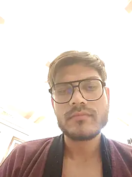 Snapshot of alex78265 chatting on November 22, 5:23 pm alex78265 online show from November 22, 5:23 pm