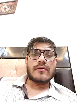 Snapshot of alex78265 chatting on December 1, 2:00 pm alex78265 online show from December 1, 2:00 pm