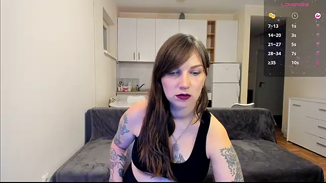 StacyTigerr online show from March 18, 8:26 pm