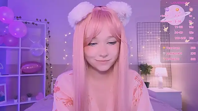 Snapshot of IrmaBell chatting on December 16, 3:08 am IrmaBell online show from December 16, 3:08 am