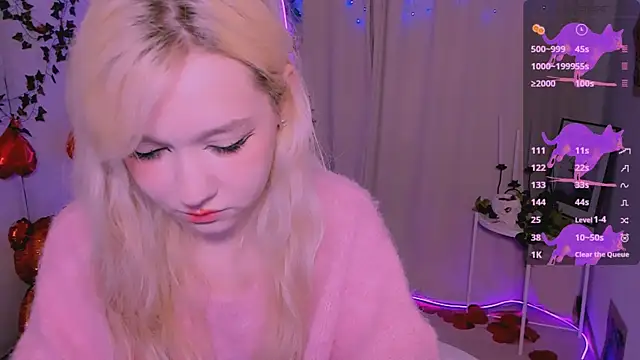 Snapshot of IrmaBell chatting on February 13, 5:37 am IrmaBell online show from February 13, 5:37 am