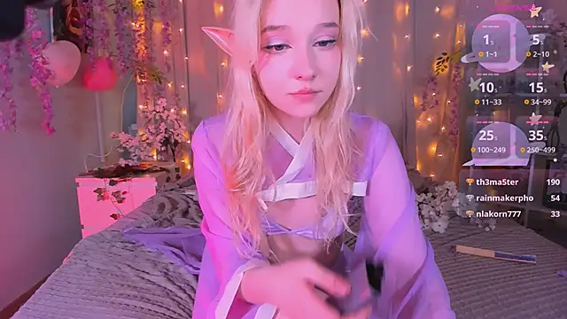 Snapshot of IrmaBell chatting on March 21, 9:01 am IrmaBell online show from March 21, 9:01 am