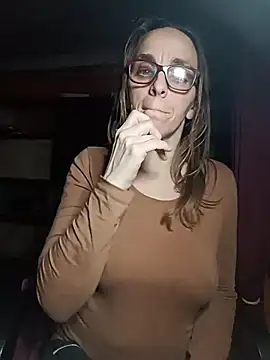 Dettybitch40 online show from November 29, 3:59 pm