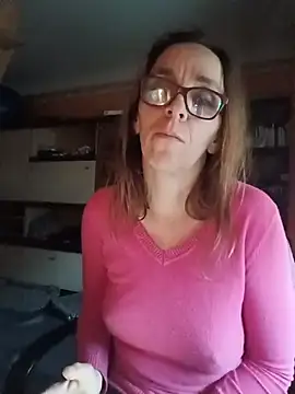 Dettybitch40 online show from December 2, 1:17 pm