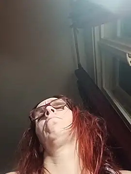 Dettybitch40 online show from February 25, 7:56 pm