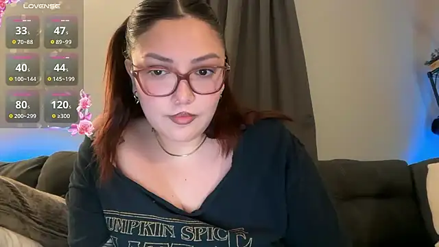nativepumpkin95 online show from May 24, 5:01 am