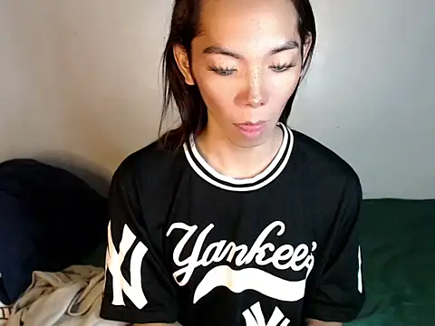 perly 169 online show from December 8, 5:01 pm