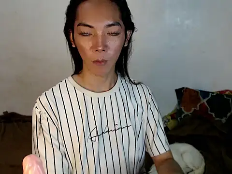 perly 169 online show from March 8, 1:36 pm