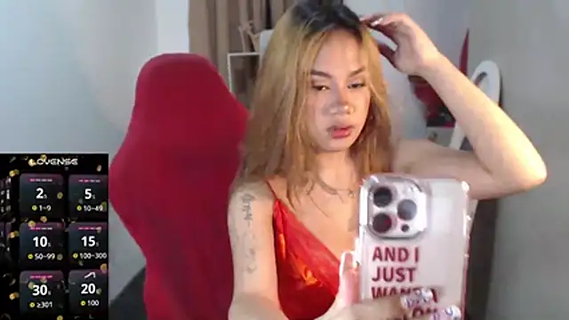 FrancineGarcia online show from January 11, 11:59 am