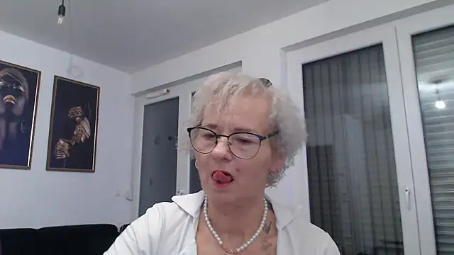 Hot Ann52 online show from January 28, 8:15 pm