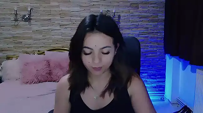 PlayfulElla online show from December 15, 2:37 pm