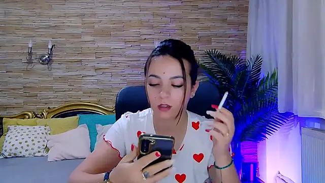 PlayfulElla online show from February 21, 11:44 am