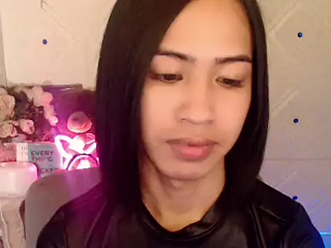 Lemonadexxx online show from March 8, 8:35 pm