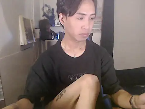 Snapshot of Lemonadexxx chatting on August 3, 10:32 am Lemonadexxx online show from August 3, 10:32 am
