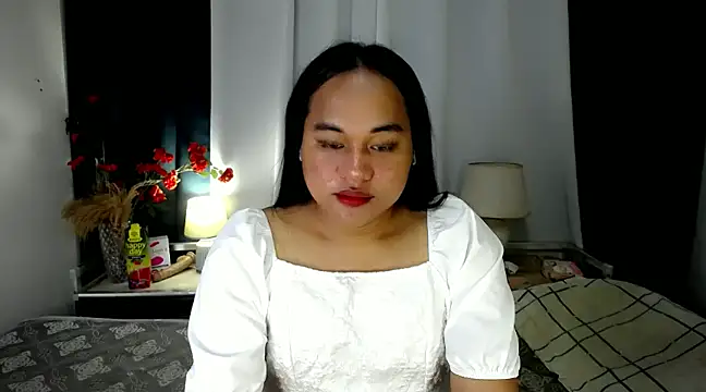 bettina love online show from December 11, 10:14 am