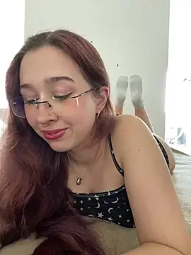 tsuki chan on online show from March 23, 5:28 pm