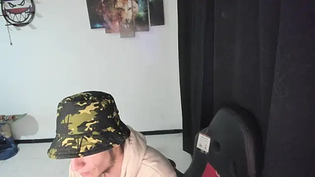 Snapshot of Jeff_Walton@xh chatting on December 16, 4:50 am Jeff Waltonxh online show from December 16, 4:50 am