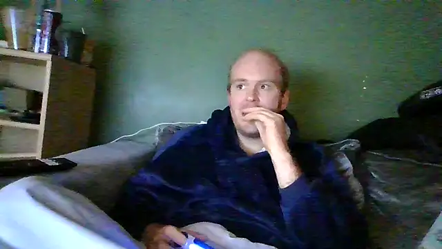 Snapshot of Janssen88 chatting on November 22, 10:42 pm Janssen88 online show from November 22, 10:42 pm