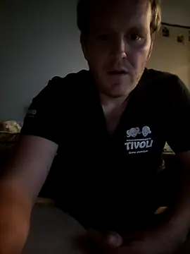 Snapshot of Janssen88 chatting on May 31, 11:39 pm Janssen88 online show from May 31, 11:39 pm