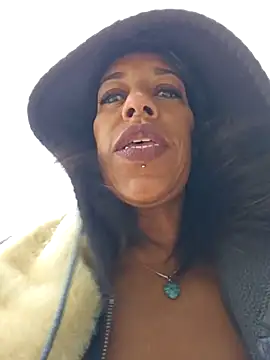 Goldenlace online show from November 24, 9:53 am