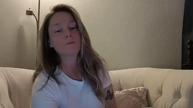 Vivian MayXxX online show from November 4, 11:37 pm