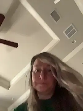 Vivian MayXxX online show from February 11, 5:29 pm