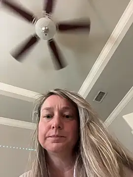 Vivian MayXxX online show from March 31, 5:57 pm