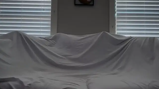 Vivian MayXxX online show from April 10, 6:56 pm