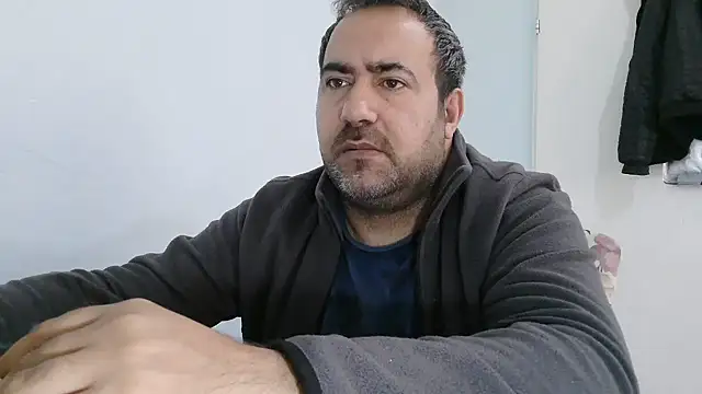 Snapshot of ZYXEL353 chatting on February 9, 9:35 am ZYXEL353 online show from February 9, 9:35 am