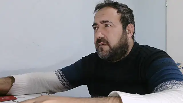 Snapshot of ZYXEL353 chatting on February 23, 8:17 pm ZYXEL353 online show from February 23, 8:17 pm