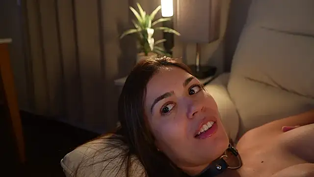 Snapshot of couplemylove2 chatting on October 7, 5:04 am couplemylove2 online show from October 7, 5:04 am