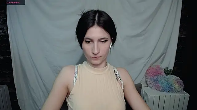 MaryEm976 online show from March 23, 8:37 am