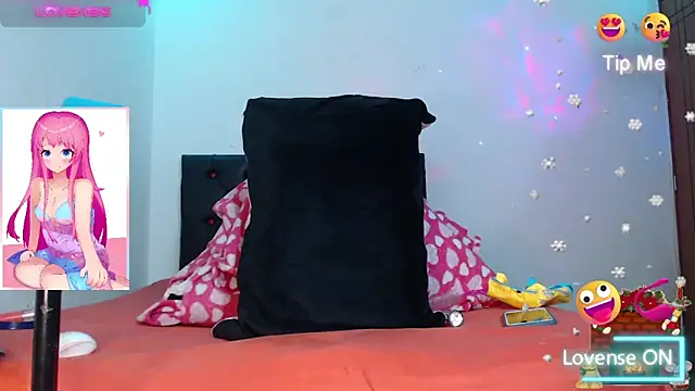 SHOPIA FOX  online show from December 13, 4:38 pm