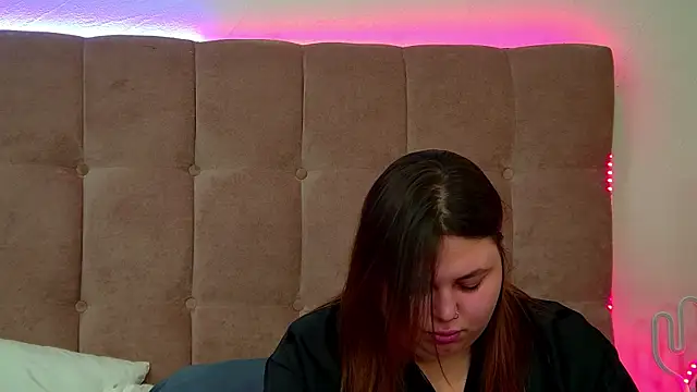 LillianKim online show from October 22, 6:40 pm